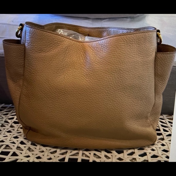 Prada Daino shoulder bag 100% authentic nude/camel - Picture 5 of 16